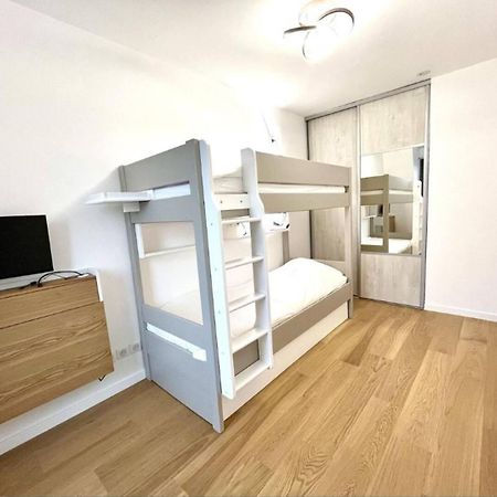 Sejour Authentique - Balcon, Parking & Wifi Ultra-Rapide Apartment Deauville Luaran gambar